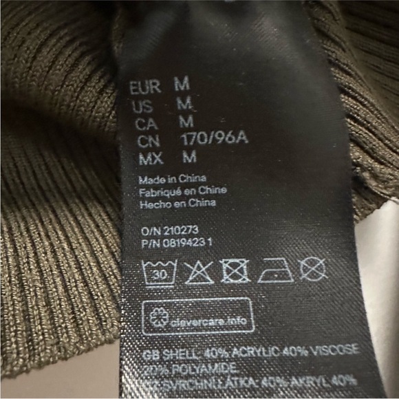 H&M Ribbed Knit Sweater - Picture 4 of 4